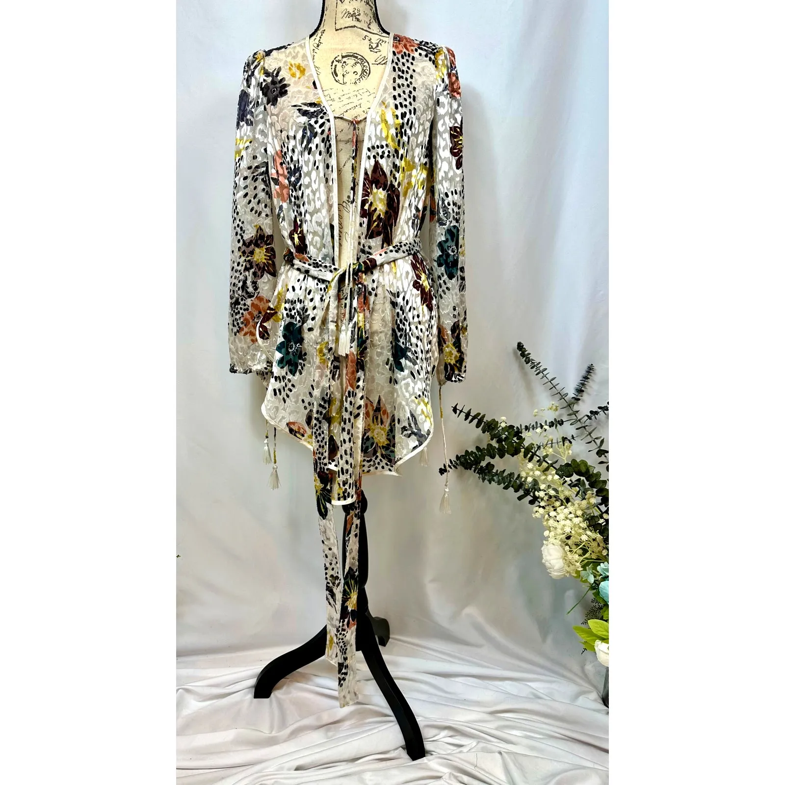 Free People Floral Print Cropped Silk Blend Burnout Kimono XS - Image 2