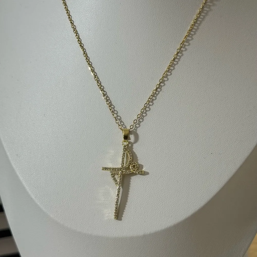 Elegant Gemstone Cross Pendant Necklace - Image 2