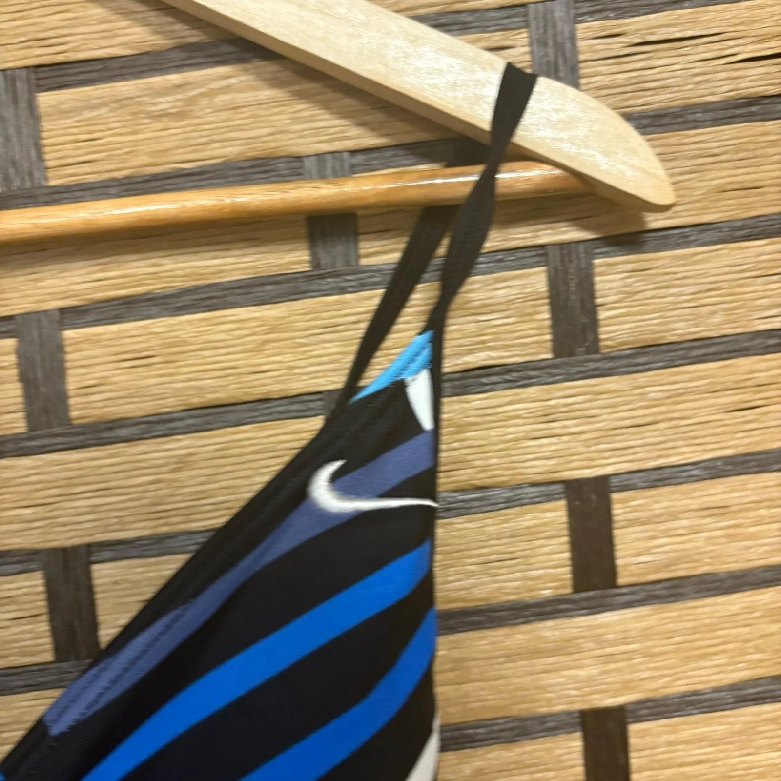 Nike Blue Swimsuit Top‎ Size 14 - Image 5