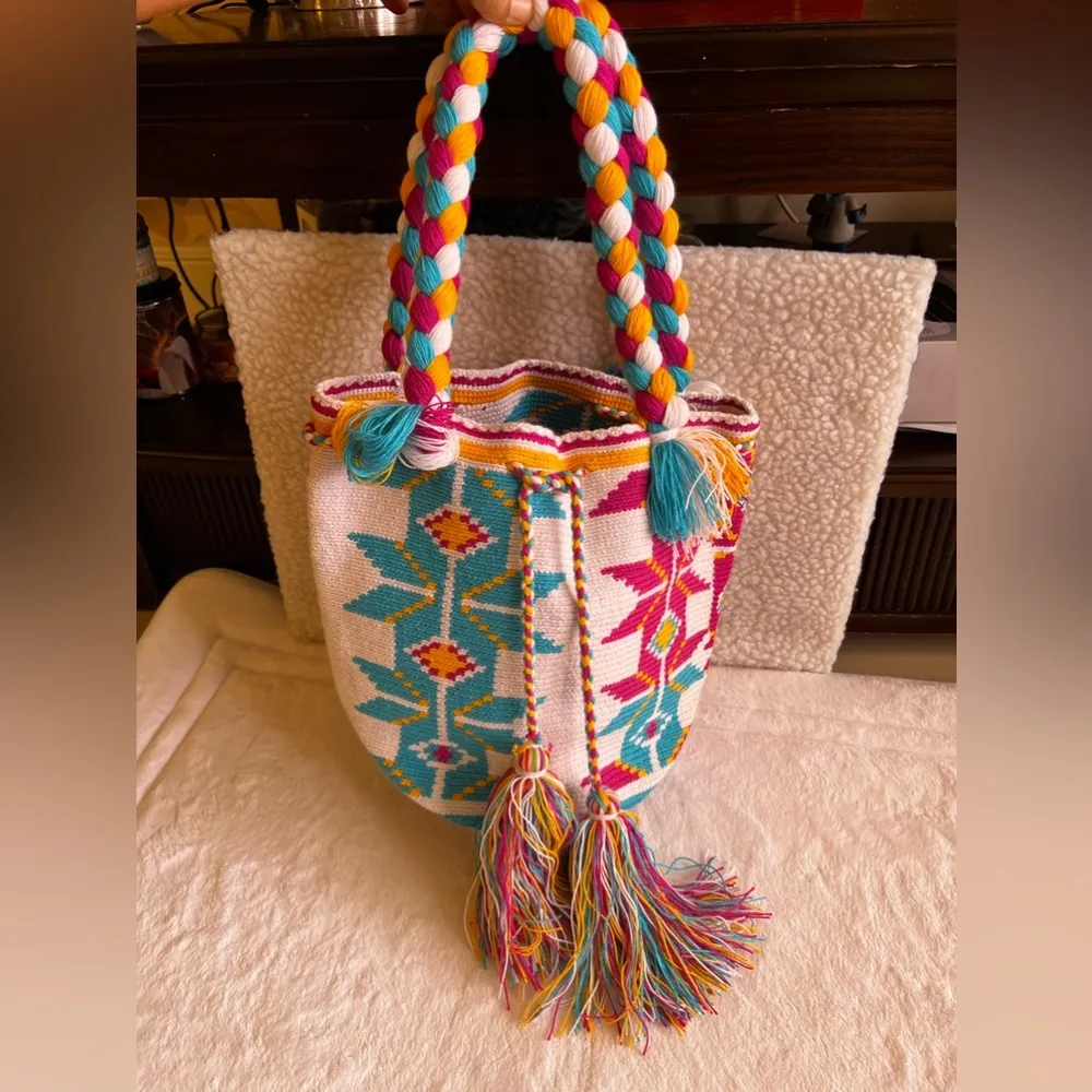 Indigenous Colombian Wayuu Mochila Bag 4 colors bohemian boho artesanal knitting Pink - Image 8
