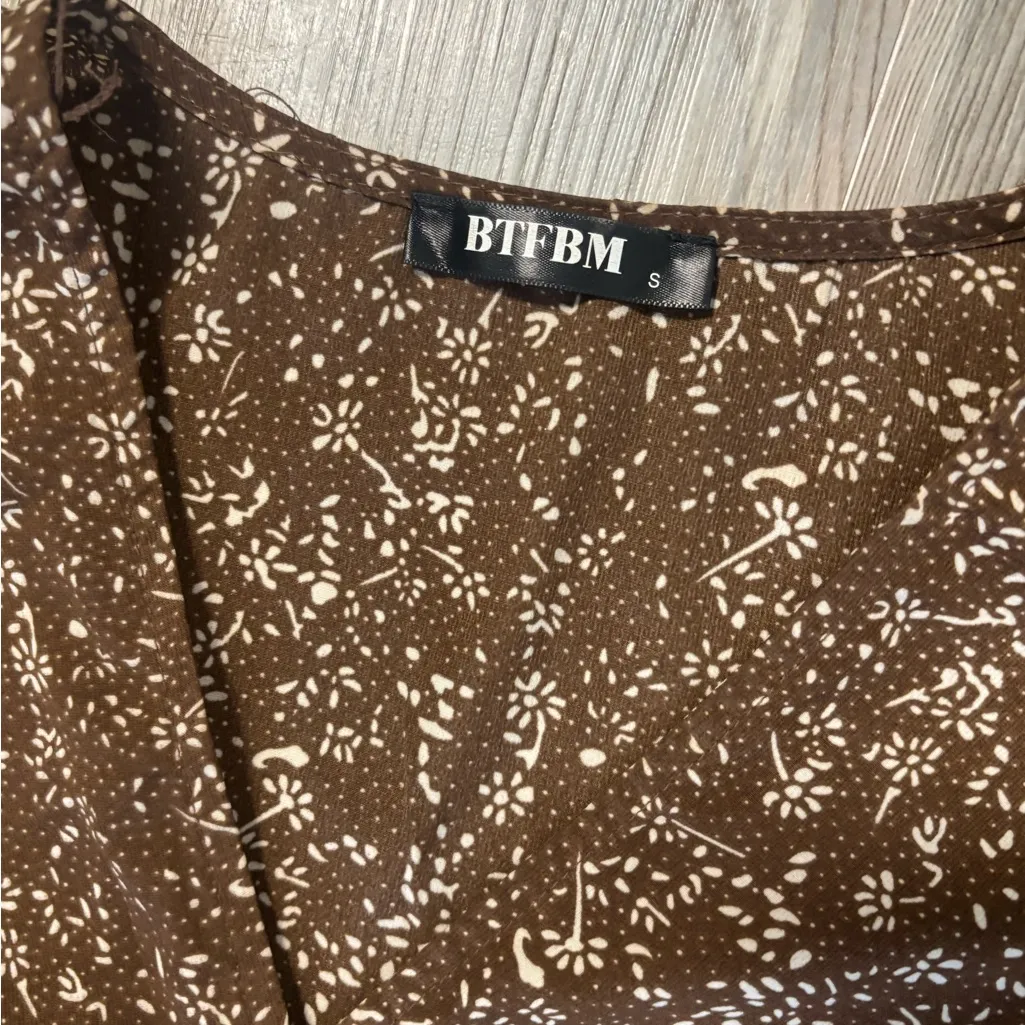 Chic Brown Floral Maxi Dress - Image 6