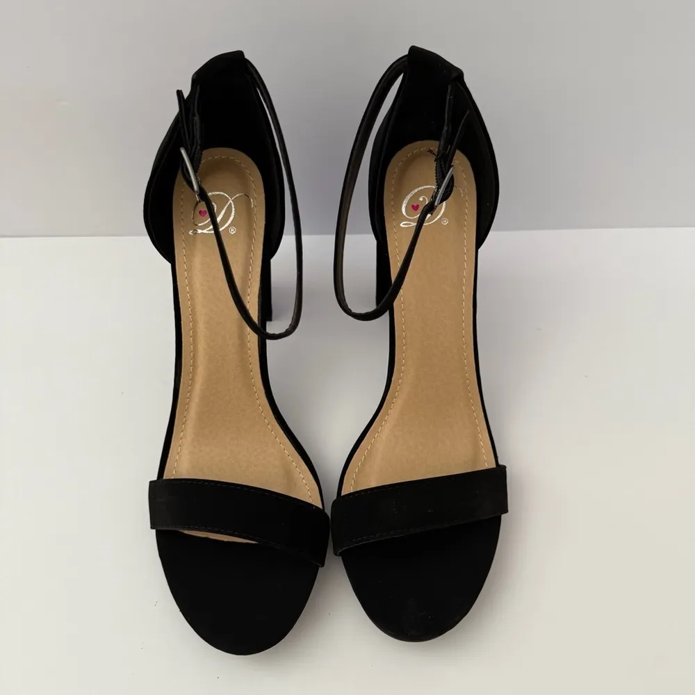 Black Heels Block Open Toe Sandals Buckle Size 10 Vixen Glam Strappy Ankle Strap - Image 10