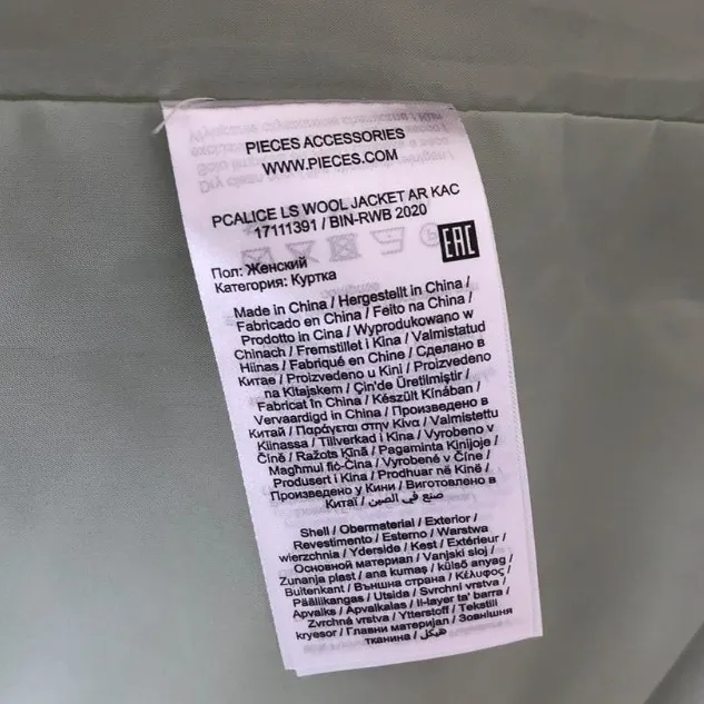 Pieces Alice wool blend coat in Sage Green Size small - Image 6