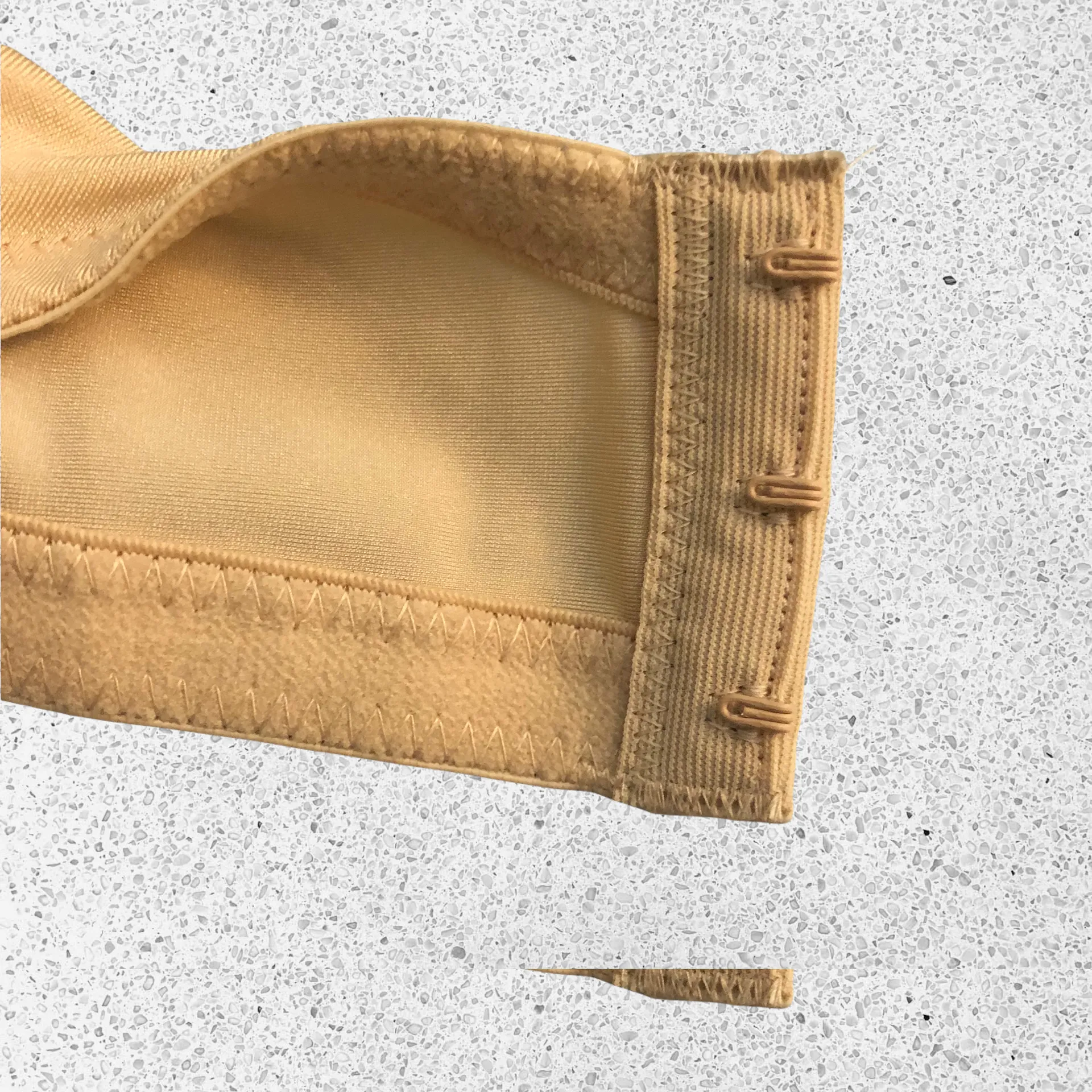 Playtex Cream Full Coverage Underwire 44D Bra - Image 8