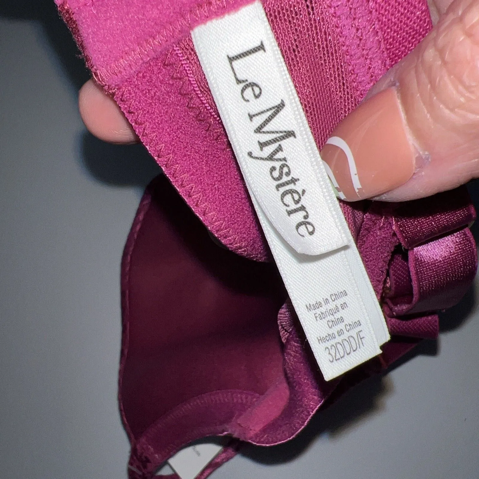 Le Mystere Bra 32 DDD/F Safari Tshirt Plunge Style Magenta Pink $87 Size undefined - Image 8