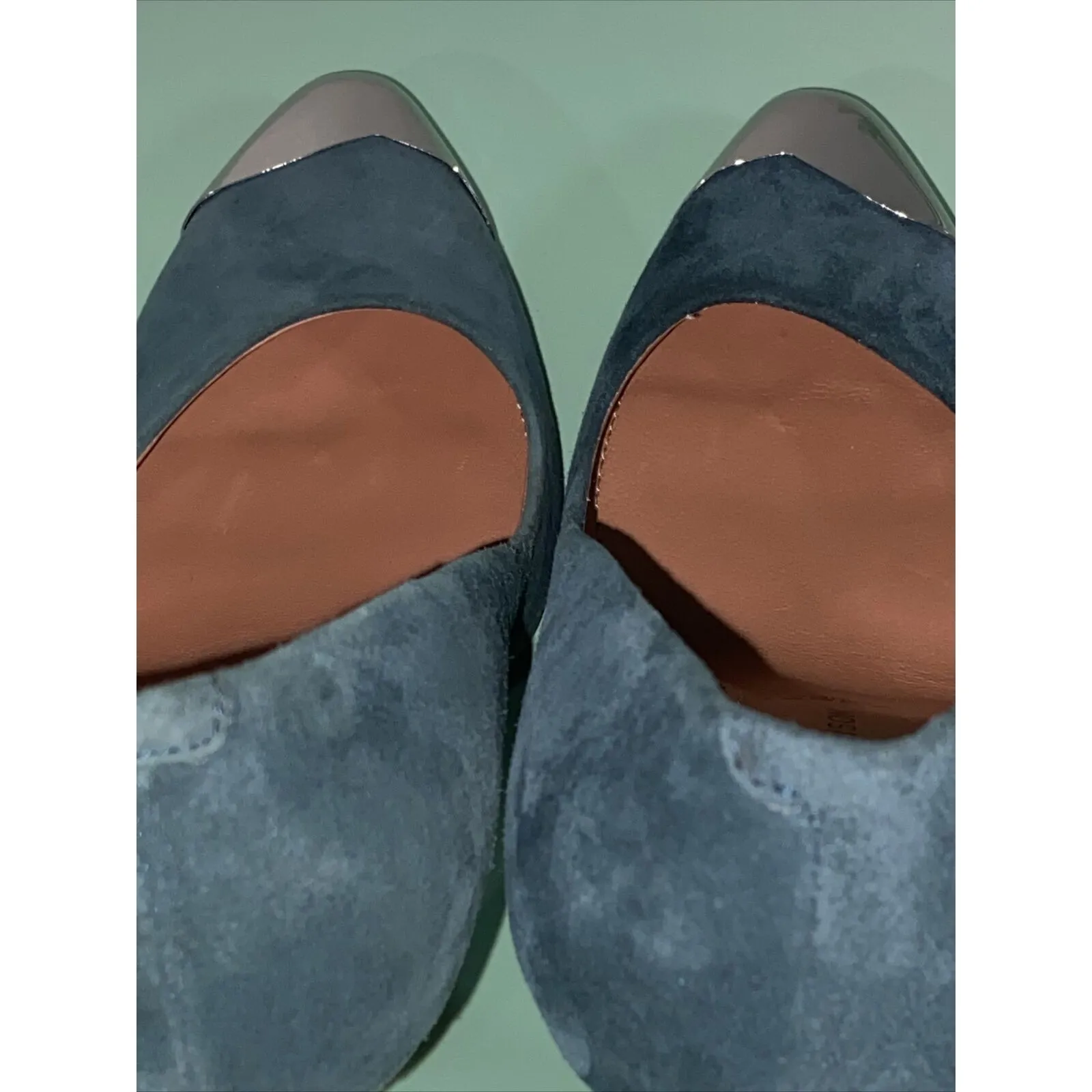 $495 SIGERSON MORRISON Womens Sz 7B green suede silver cap toe pumps shoes - Image 15