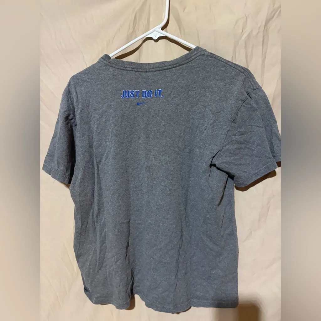 Vintage Nike T-shirt - Image 3
