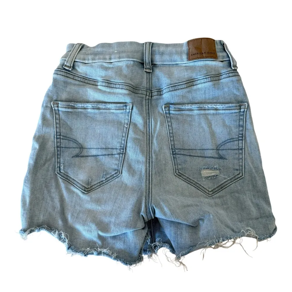 American Eagle Curvy Hi-Rise Shortie Distressed Blue Size 00 - Image 2