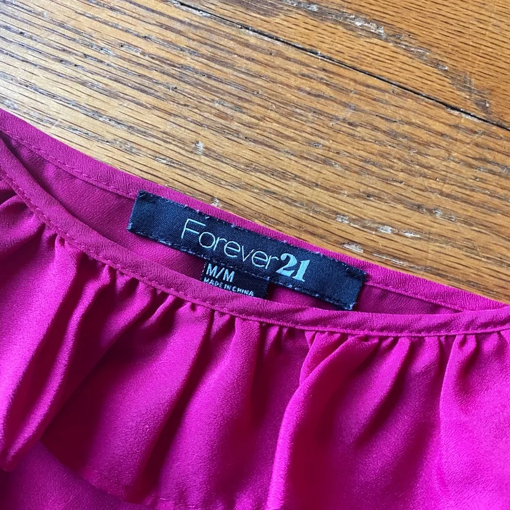 Fuchsia pink forever 21 dress size M - Image 3