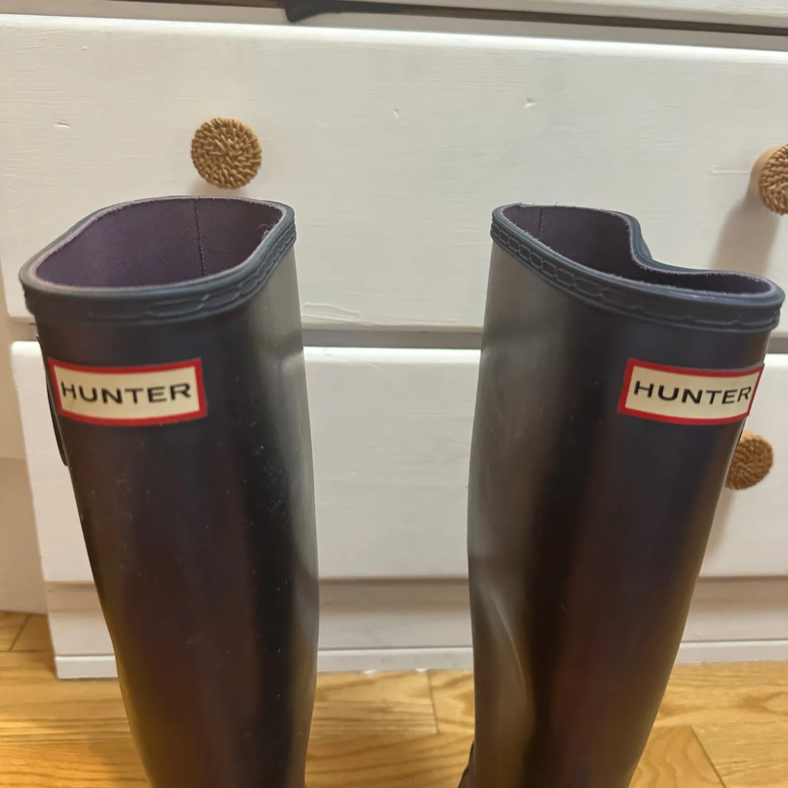 Hunter Iridescent/Oil Slick Tall Rain Boots Size 7 - Image 9