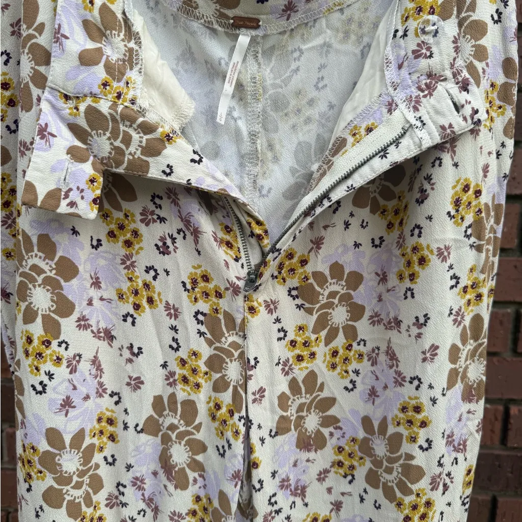 Free People Can't Take My Eyes Off Of You Flared Pants Floral Beige Size Large - Image 5