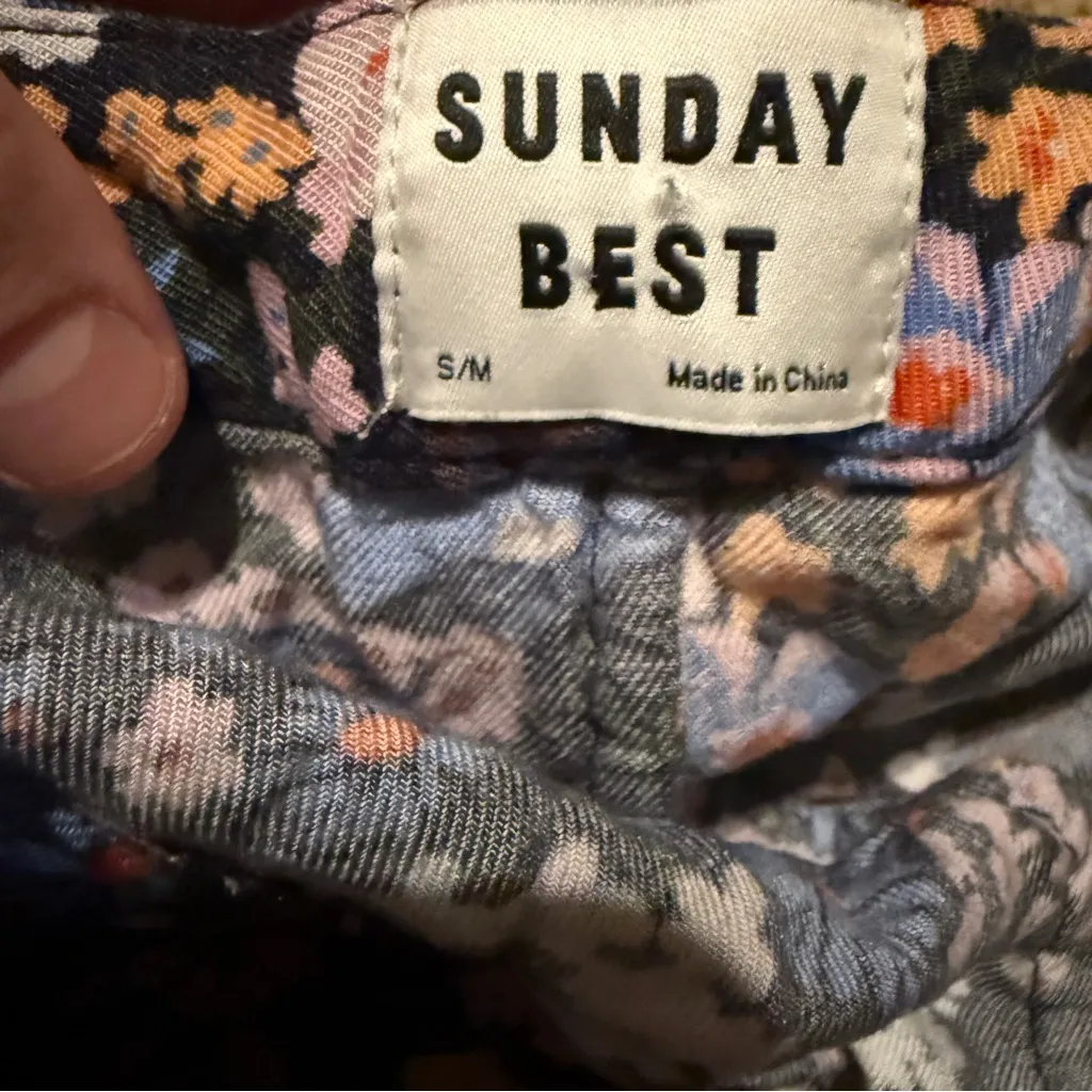 Aritizia Sunday Best Multicolor Floral Short Sleeve Oversized Long Cardigan S/M Black - Image 5