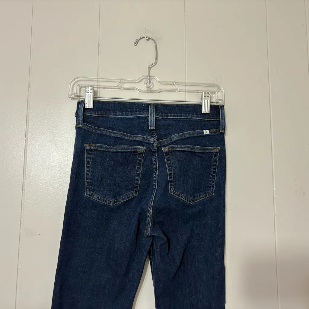 Aritzia Sunday Best Skinny Jeans Dark Wash Size 25 – Classic Stretch Denim Blue - Image 4