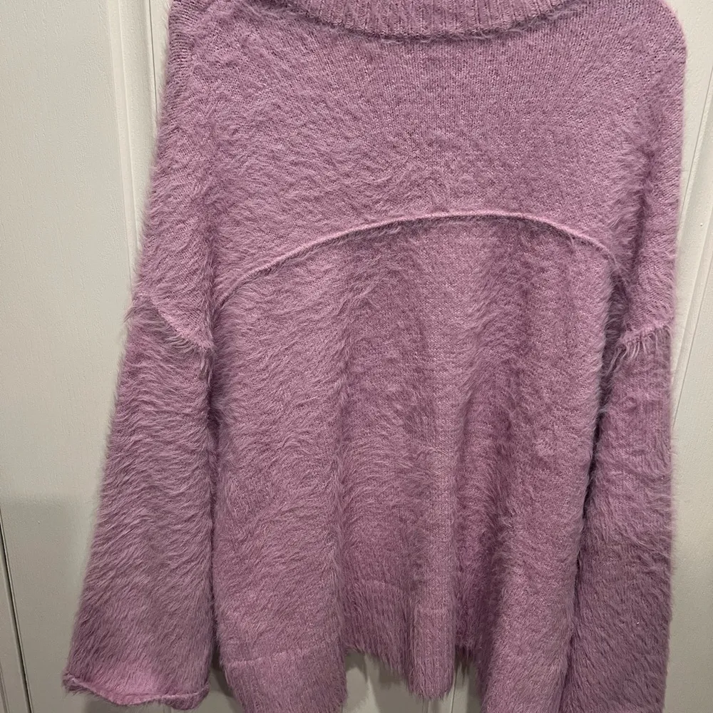 Free people sweater - Image 3