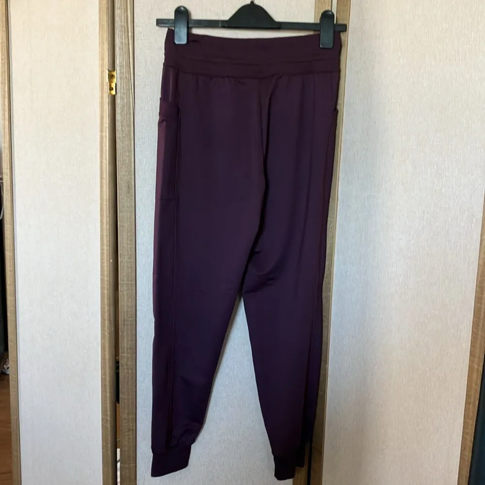 32 Degrees Deep Purple Joggers xs - Image 4