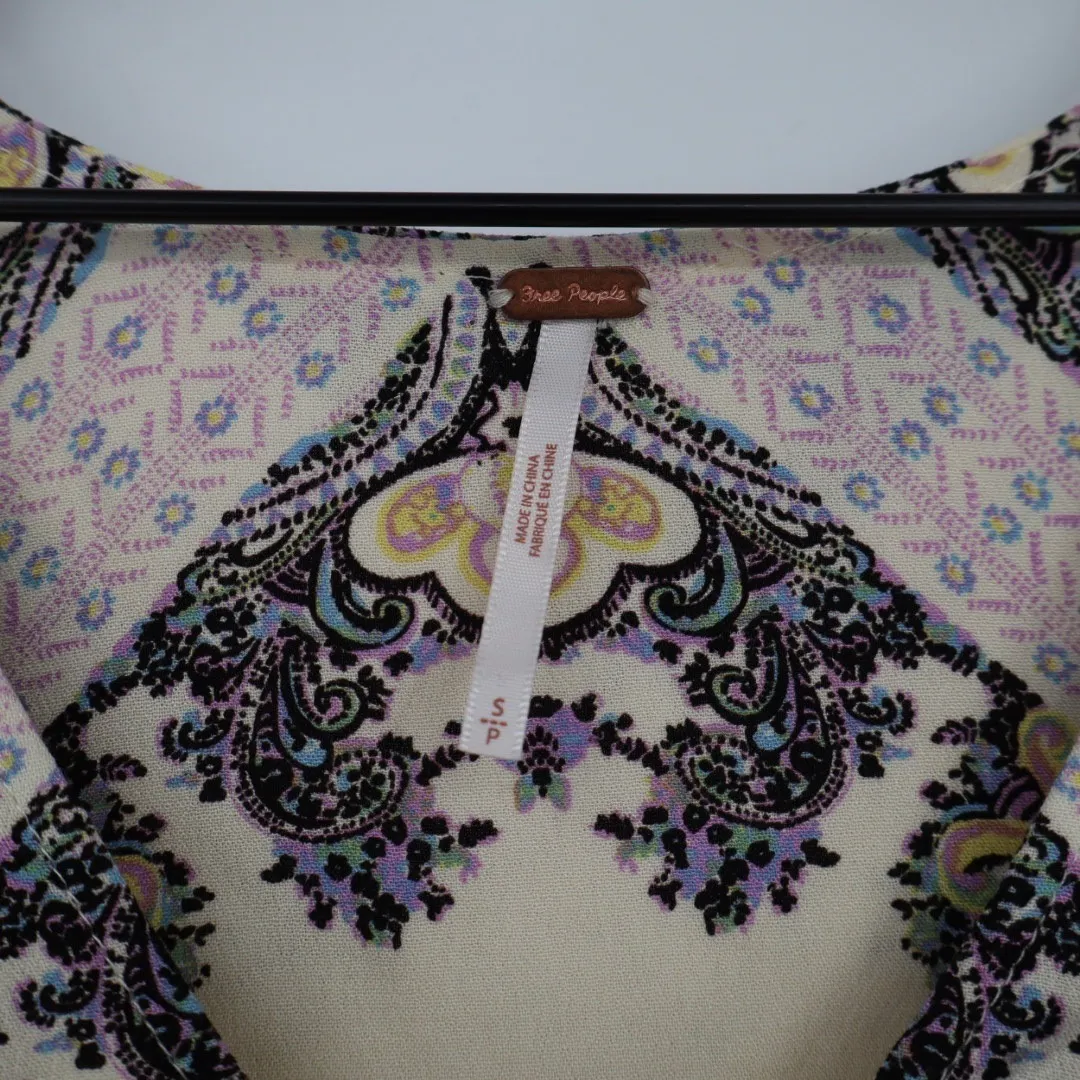 Free People Paisley Print V Neck Tunic Dress Cream Purple Yellow Size S - Image 3