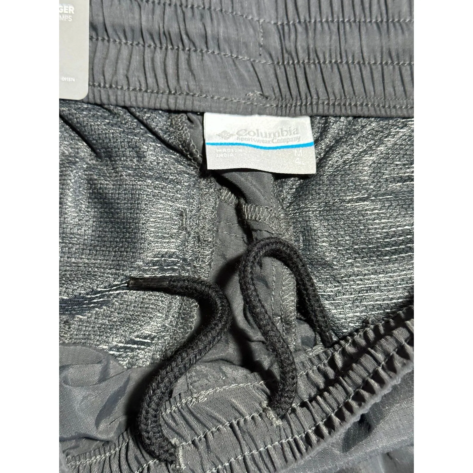 Columbia Medium 4’ Kestrel Trail Pull on Gray Shorts NEW - Image 4