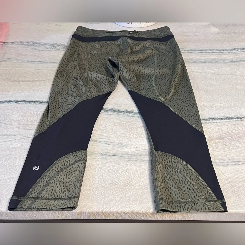 Lululemon Run: Inspire Crop II *Full-On Luxtreme (Mesh) - Image 6