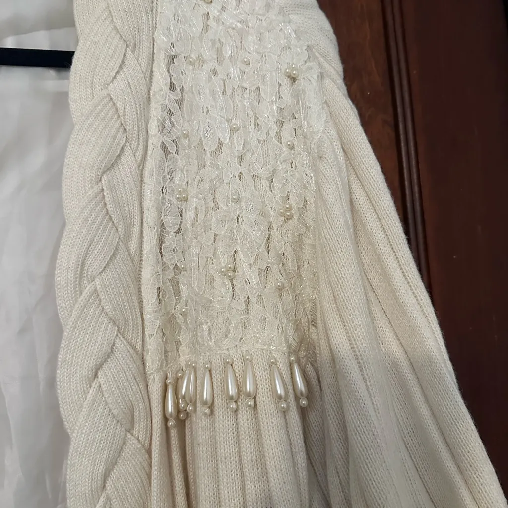 Maurada bishop sleeve pleated knit cardigan braided trim pearl lace Size L - Image 4
