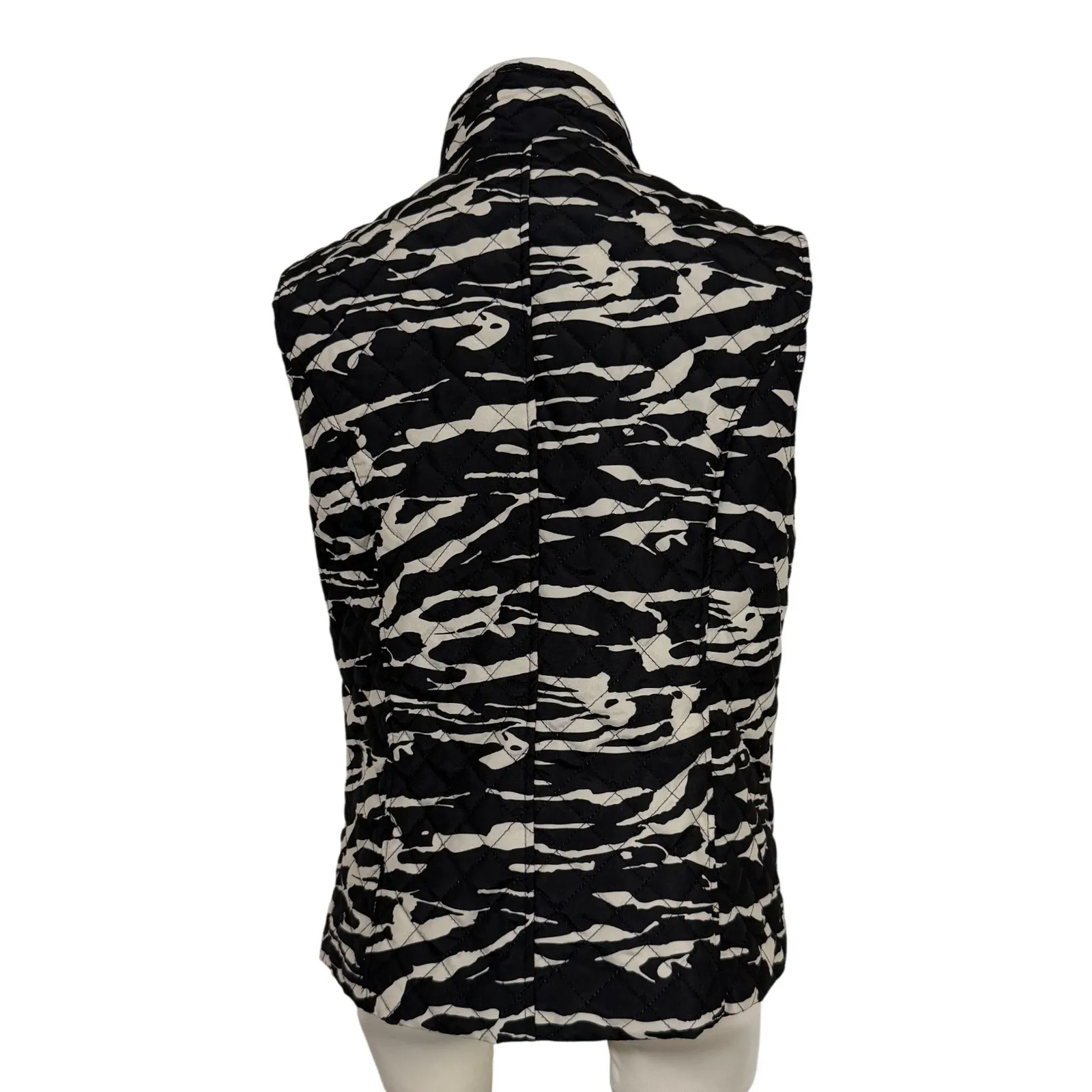 Nine West Women's Quilted Vest Black White Camo Stand Collar Size M Fall Winter - Image 4