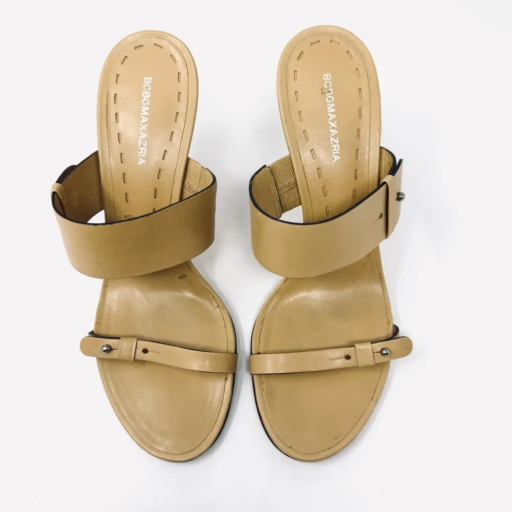 BCBG MAX AZARIA leather heel slides, size 8.5 - Image 5