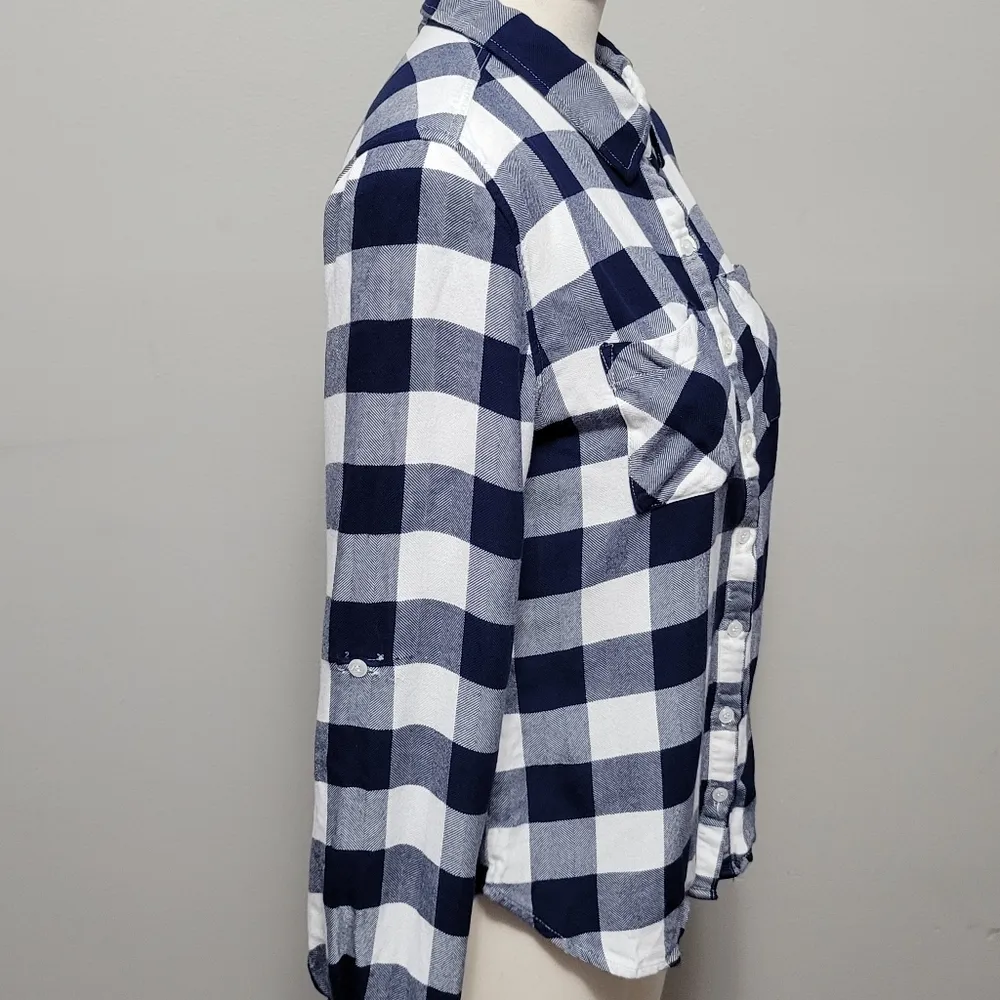 Hippie Laundry blue white buffalo check button down size large - Image 3