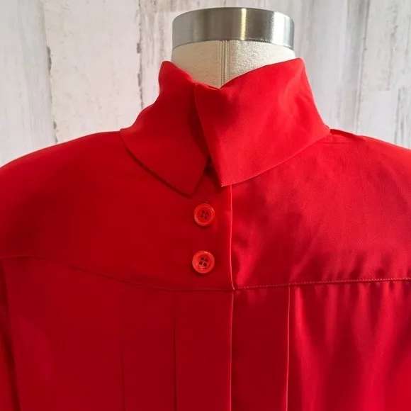 Vintage Chaus Red Sheer Pleated High Neck Blouse Size 8 Feminine Romantic‎ Top - Image 6
