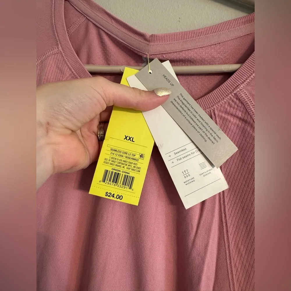 2/$10 NWT All In Motion Ombré Top - Image 4