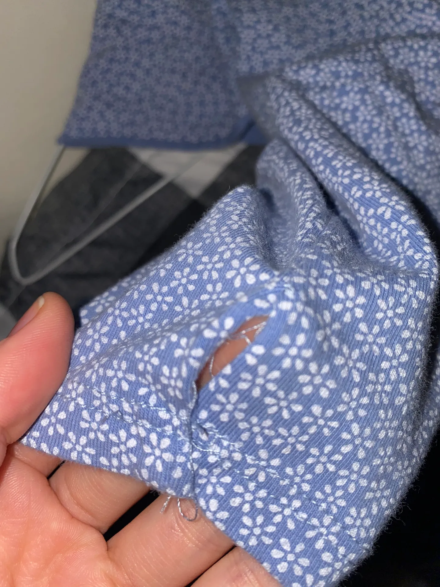 Brandy Melville Floral Blue Crop Top Size XS - Image 2