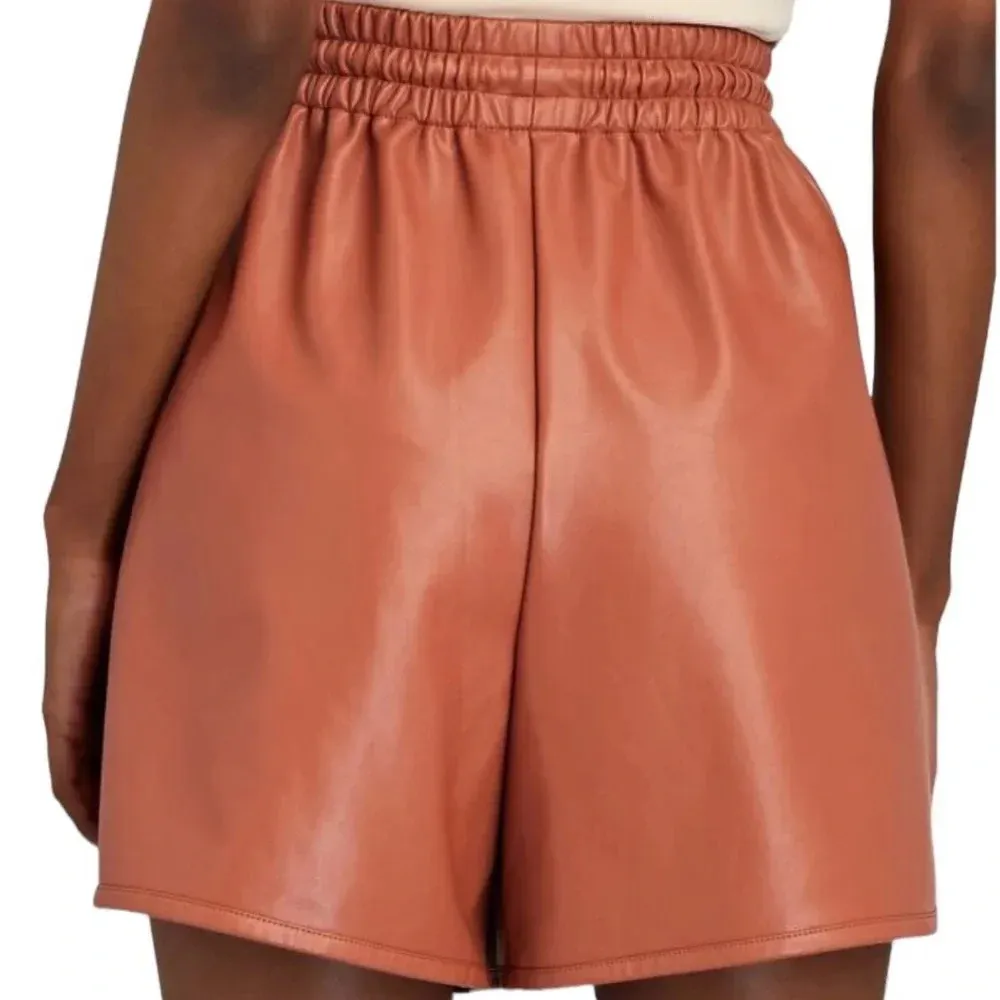 A.L.C. Ryder Vegan Faux Leather High Rise Short with Pockets Size XS NWT - Image 5