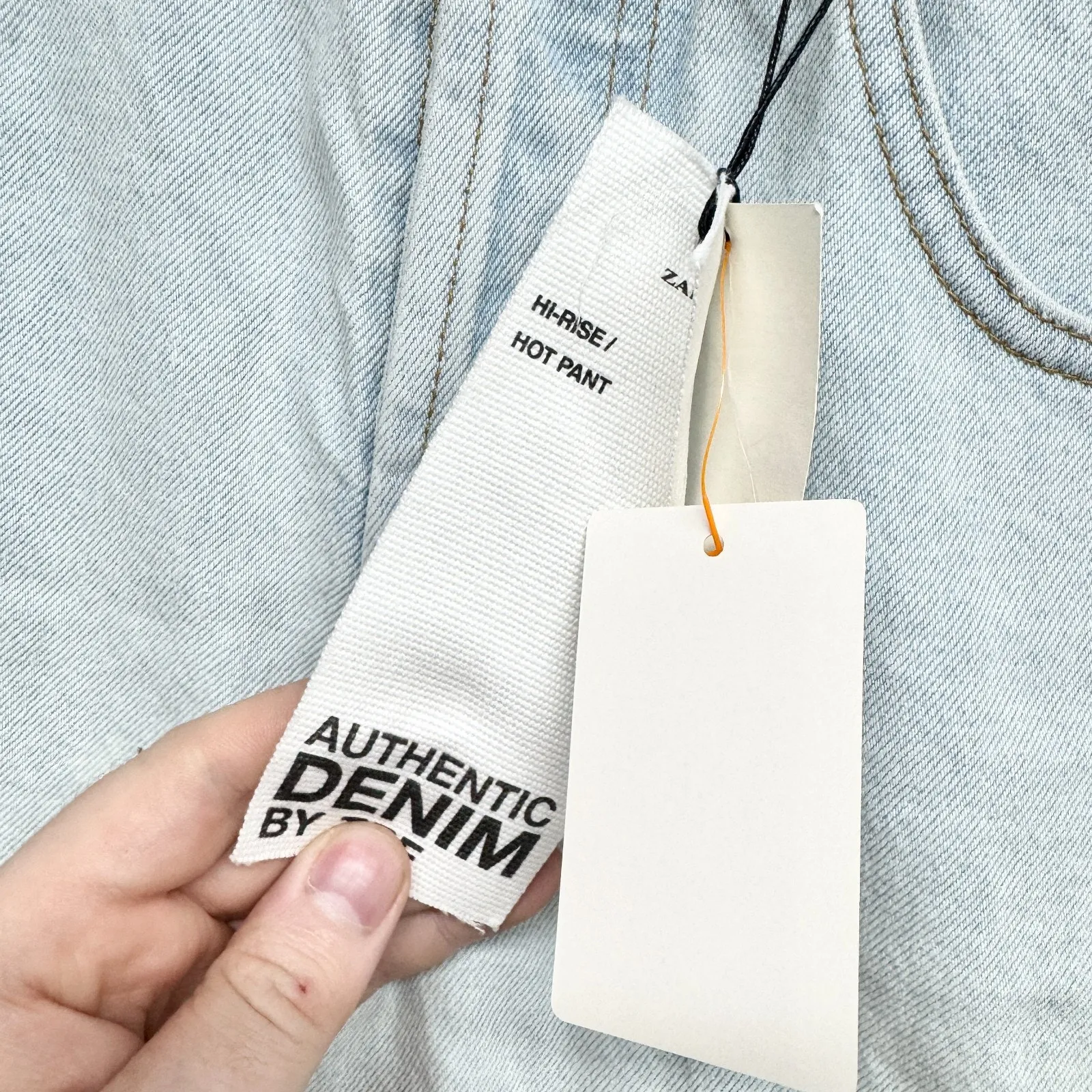 Zara Shorts Women SZ 6 Hi-Rise Hot Pant Light Wash Denim Cuffed Side Stripe NWT - Image 2