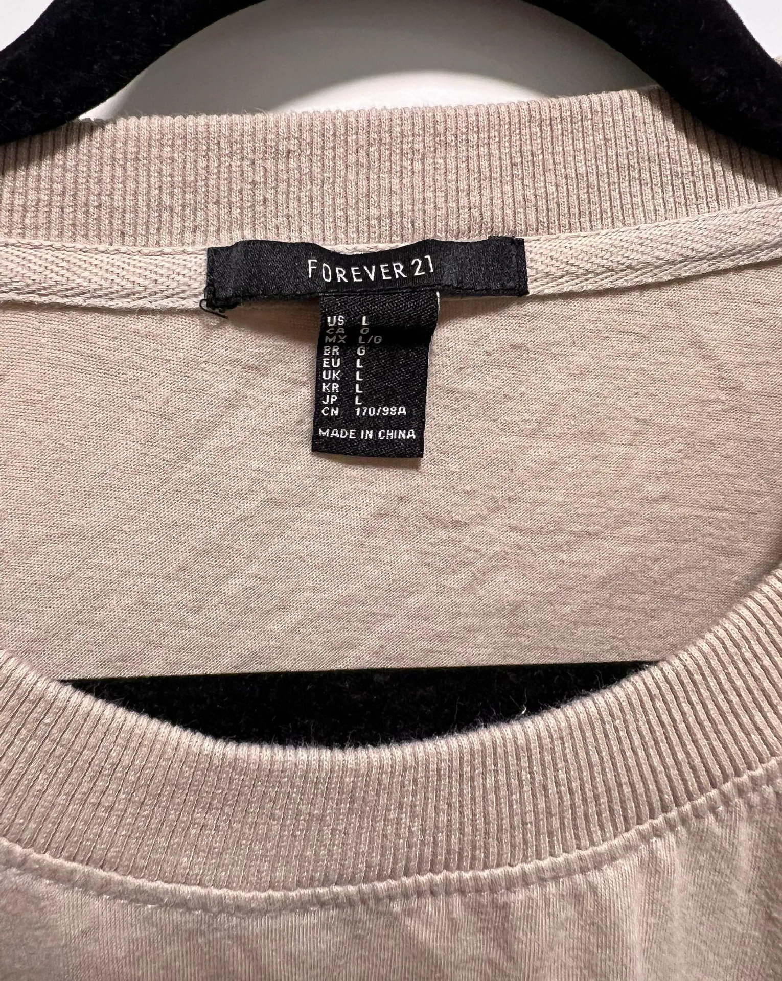 tan nude oversized Long Sleeve size large - Image 2