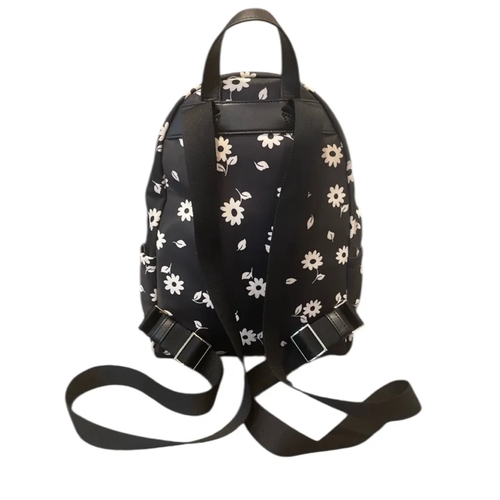 Kate Spade Chelsea Daisy Floral Print Medium Backpack - Image 2