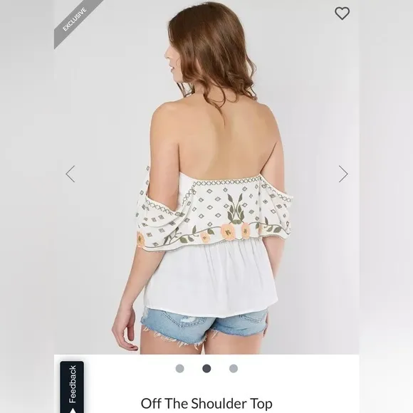 Gimmicks BKE Embroidered Floral Off‎ The Shoulder Top.  Size Small - Image 2