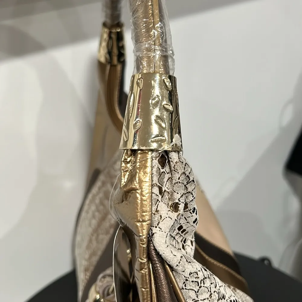 Original by Sharif purse with dust bag Gold - Image 6