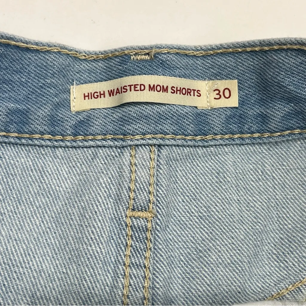 Levi's High Waisted Mom Denim Jean Cut-Off‎ Shorts Womens Size 30 Blue White NEW - Image 2