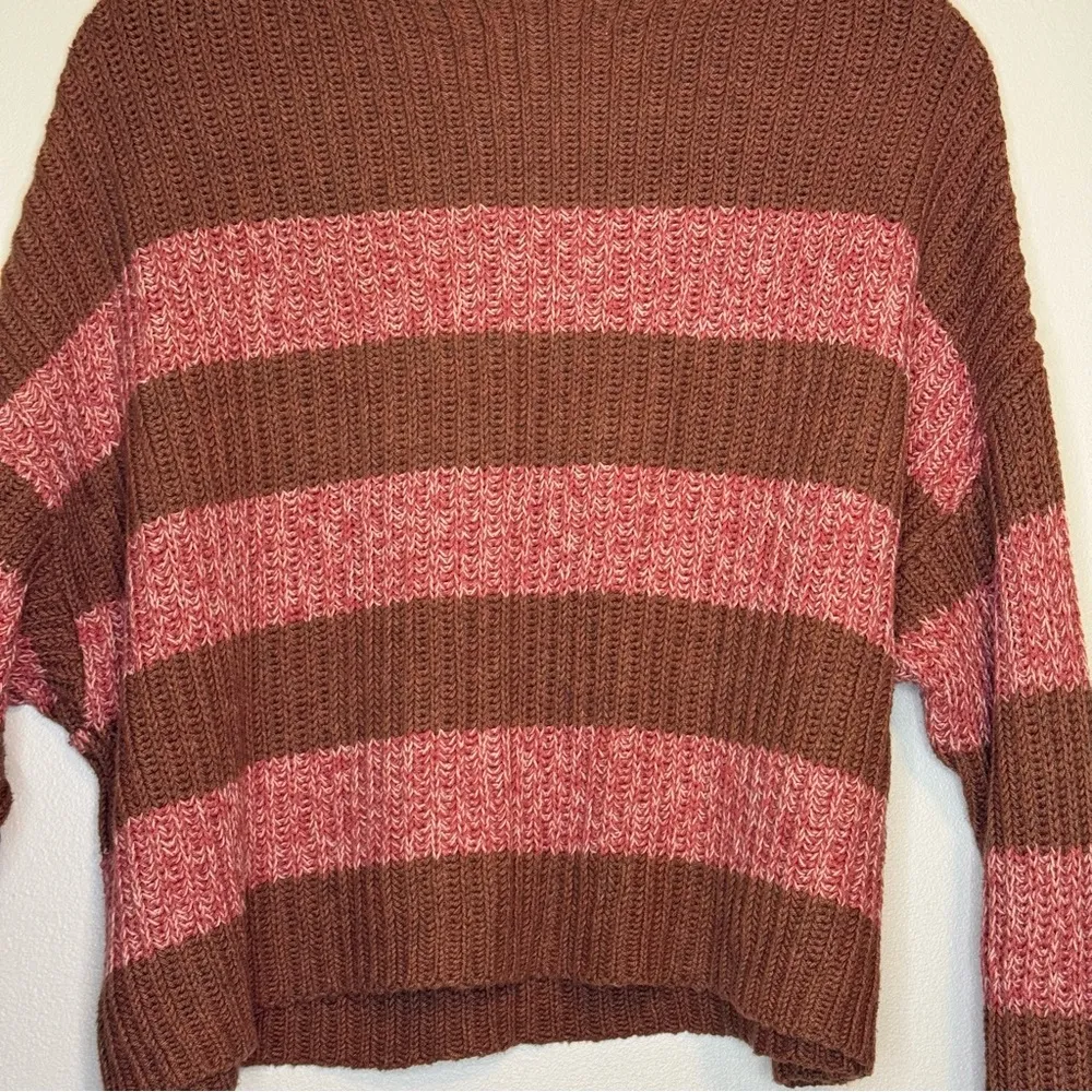 Retro Brown and Pink Striped Henley Sweater Sz S Boxy Cropped - Image 5
