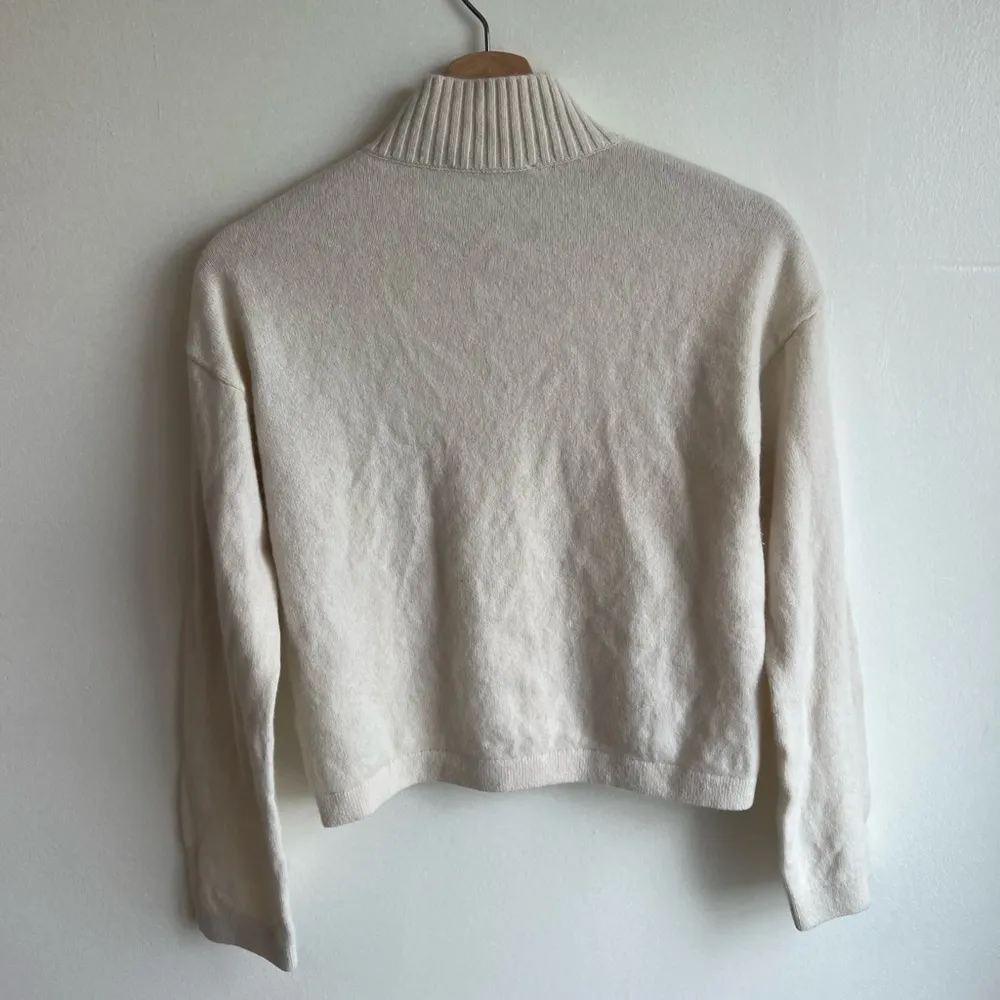 Everlane  The ReCashmere Cashmere Button Mockneck Bone Sweater Size Small - Image 6