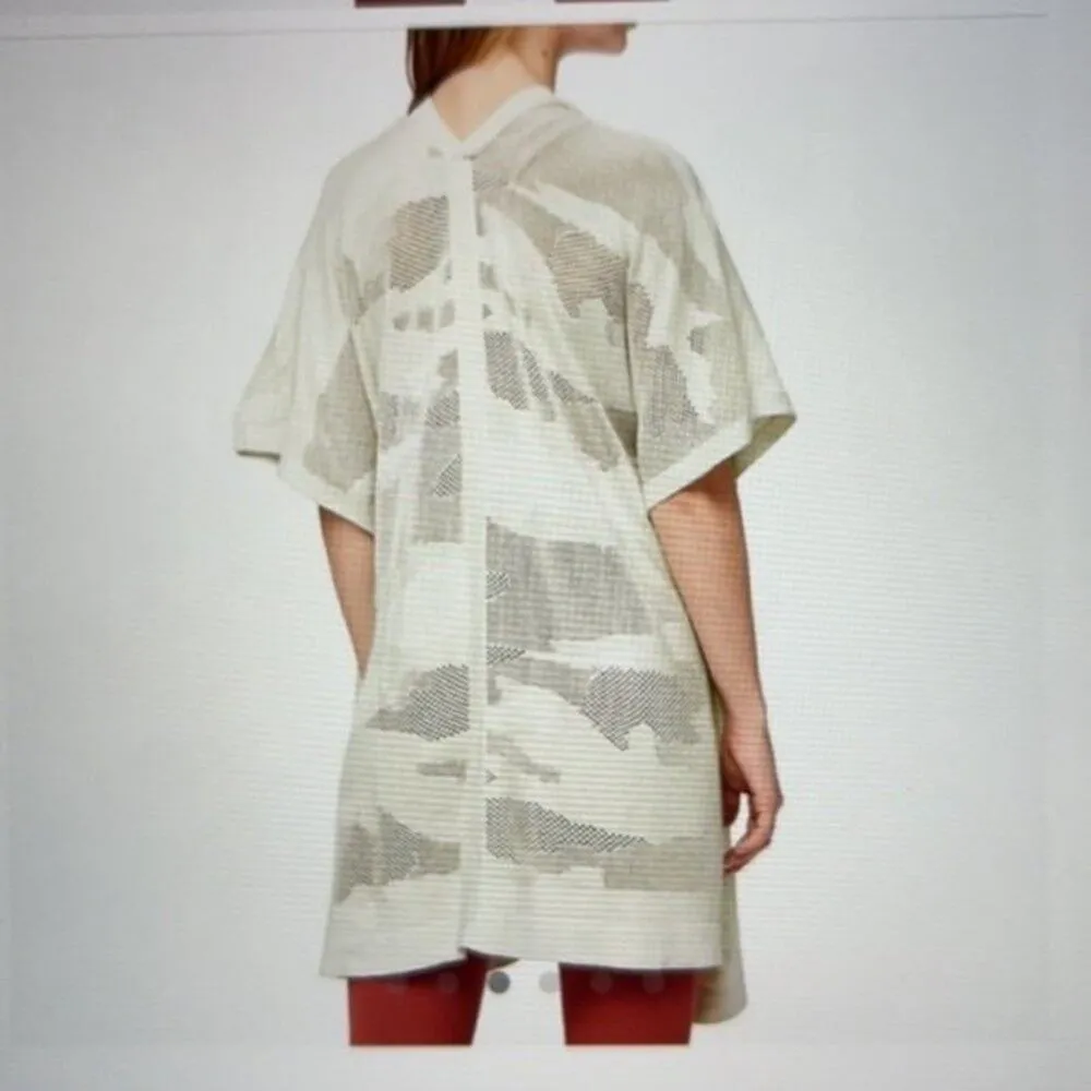 Lululemon  Find Your Light Wrap - Image 4