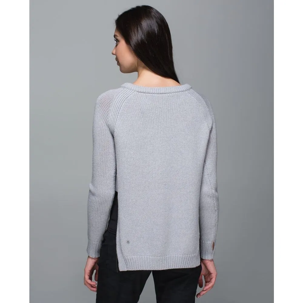 Lululemon Yin To You Sweater Heathered Light Grey Merino Wool Sz 6/8 ? - Image 2