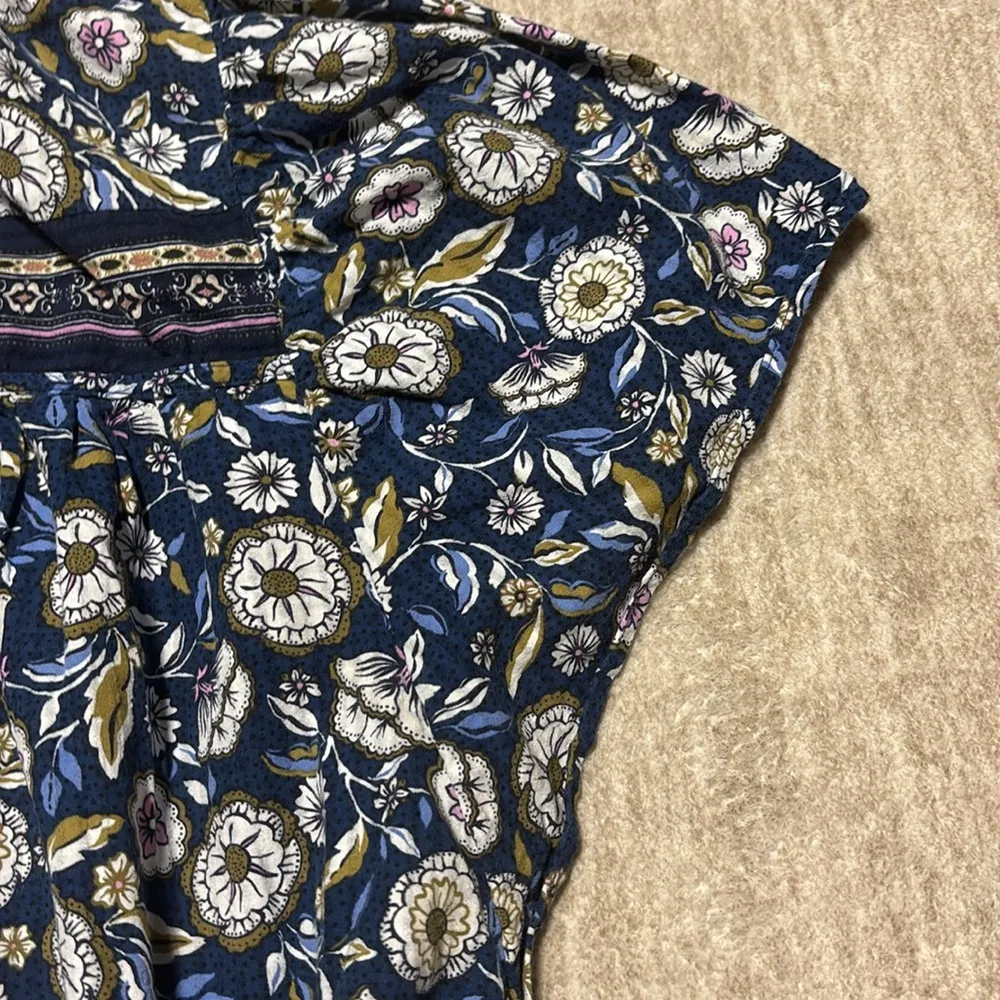 Sz 20 Lane Bryant top cap sleeves Navy blue white flowers 100% cotton - Image 3