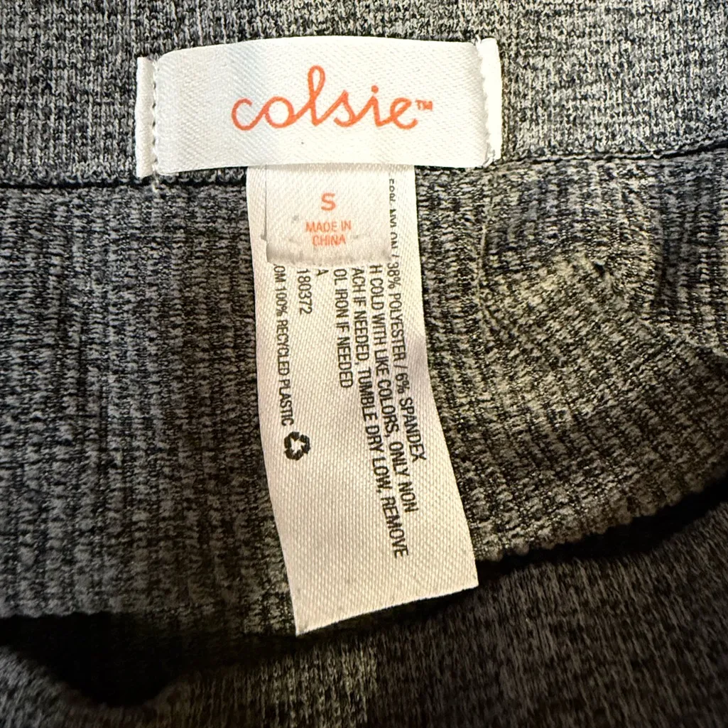 Colsie Charcoal Bike Shorts Gray - Image 3