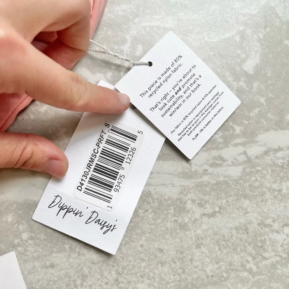 [Dippin’ Daisy’s] NWT Hermosa Bikini Top in Parfait Pink- Small - Image 7