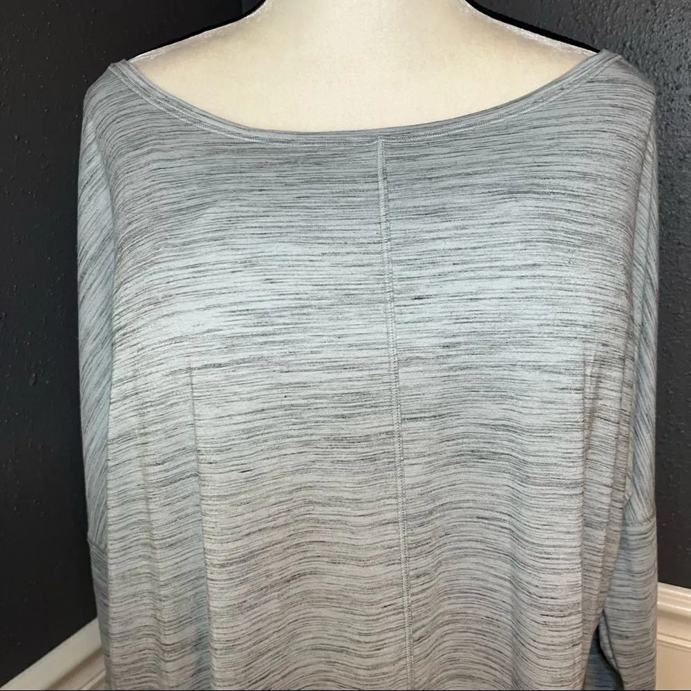 Athleta Women's Flow Top Essence Spacedye - Image 5