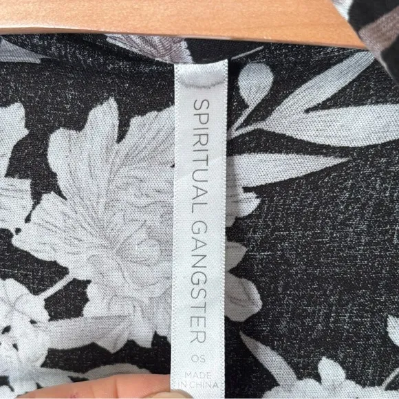 Spiritual Gangster Maya Kimono Floral Black Pockets‎ Tie OS Duster Swim Cover - Image 4