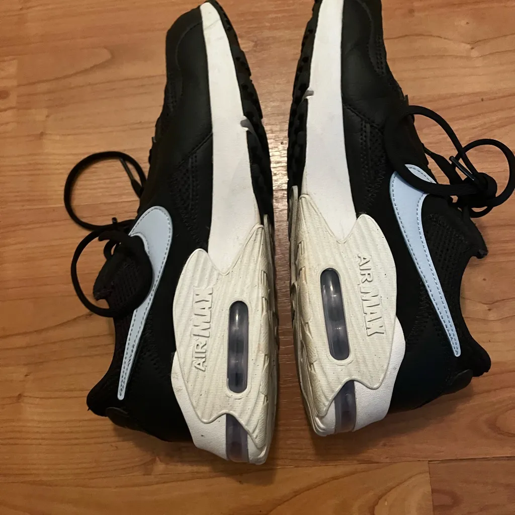 Nike Air Max Women's Shoes Size 9 Athletic Sneakers Black & Blue Swooshes - Image 6