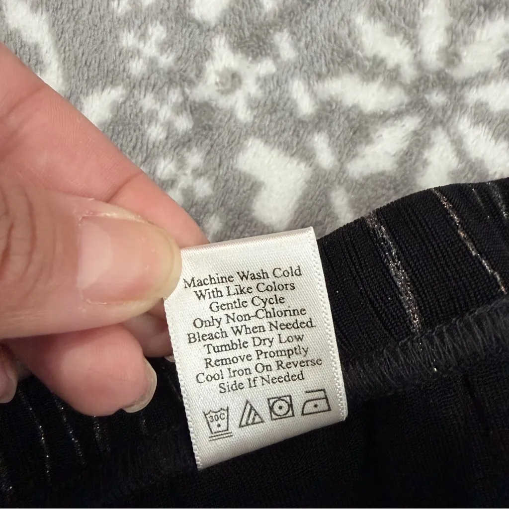 NWT Coldwater Creek Black w/ Silver Metallic Stripe Knit Pant 3X Stretch - Image 5