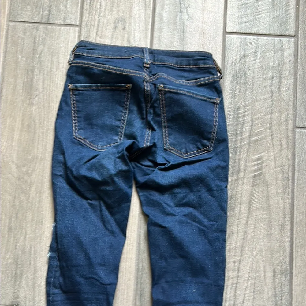 Zara Blue Skinny Jeans with Stretch and Tapered Fit - Image 7