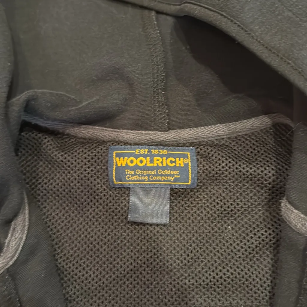 Woolrich women’s black medium weight zip up‎ hoodie size large - Image 3