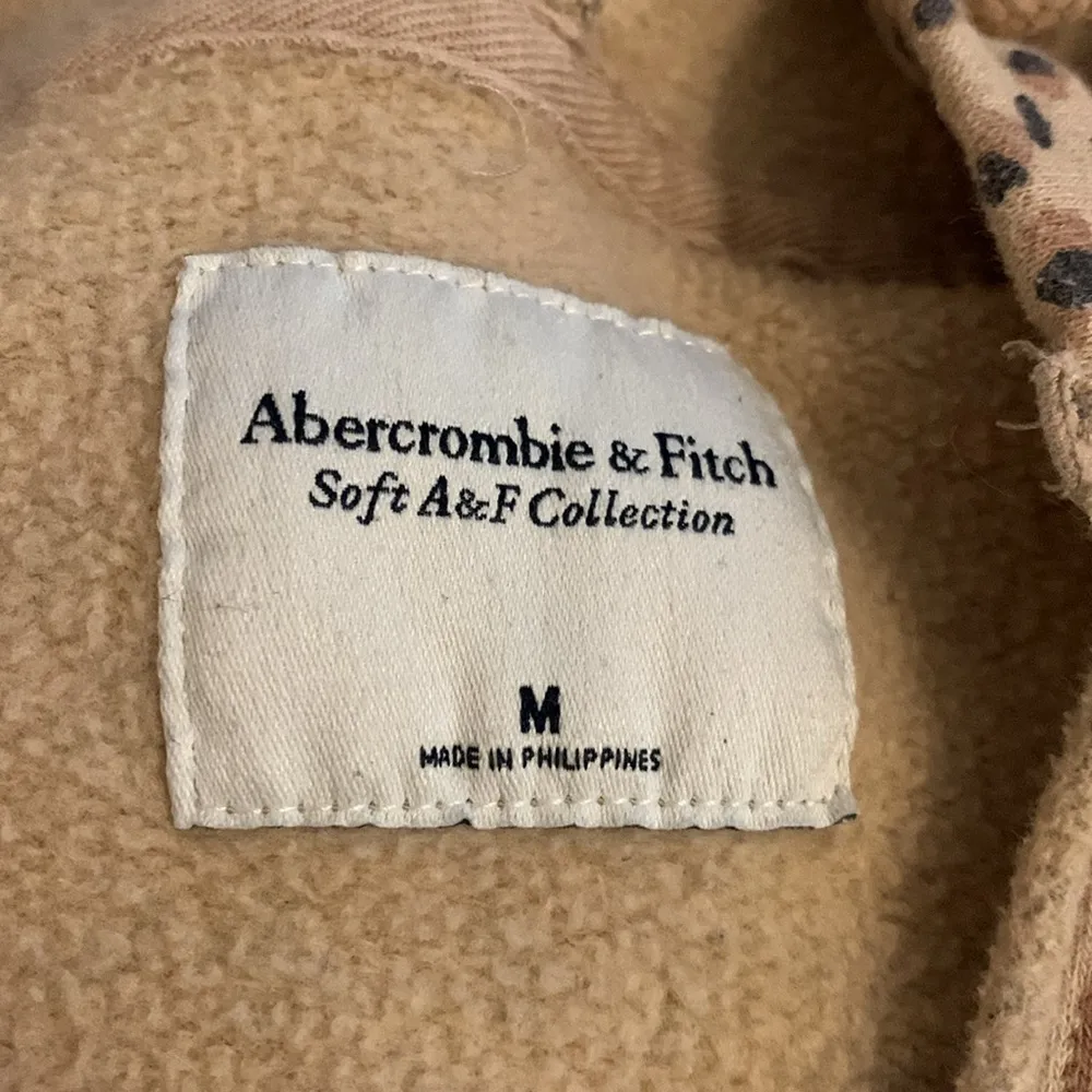 Abercrombie & Fitchburg Soft AF Collection Cheetah Hoodie - Image 4